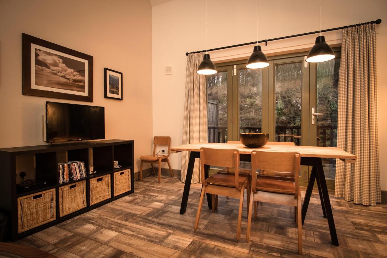 Faebuie Cottages Dalchreichart Екстер'єр фото